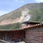 Subido por visitante en 17/05/2016 - Esta es una explocion con dinamita para sustraer la piedra.