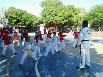 PRACTICA-DE-TAEKWONDO