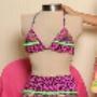 Subido por visitante en 1/02/2017 - vestido de baño