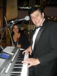 Marco T. Organista Cantante