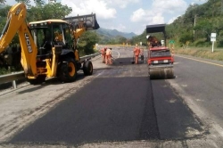 Calles y Carreteras SAS