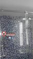 divisiones de baño en vidrio