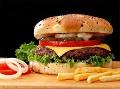 HAMBURGUESISIMA LOMO DE RES A LA CRIOLLA