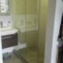 Batiente con accesorios en acero