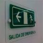 avisos genericos de seguridad industrial en acrilico para empresas