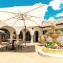 Nuestros espacios diseñados para la tranquilidad en la zona libres de nuestro hotel están disponibles para disfrutar cada momento.