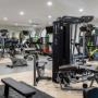 Tenemos para ti, un gimnasio adecuado con todas la maquinas que necesitas para ejercitarte en nuestro hotel.