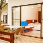 Imagen de nuestras habitaciones que son panorámicas disfrutando de la naturaleza que nos rodea