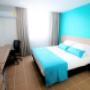 Guest Room with One Bed