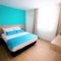 Guest Room with One Bed