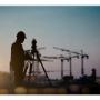 Ingenieros Topógrafos son profesionales especializados en medir y representar terrenos, utilizando tecnologías avanzadas para producir mapas, planos y modelos tridimensionales, esenciales en construcción y planificación. Estamos en Colombia.