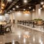 Accede a nuestra cafetería, ideal para compartir una jornada en BLOC acompañada de una oferta gastronómica para todos.