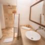 Premium Room Bathroom