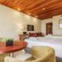2 Double Beds-City or Courtyard View
