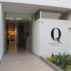 Hotel Quinto Nivel