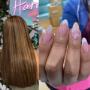 Hermosas uñas y cabellos