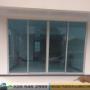 Puertas en Vidrio y Aluminio