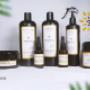 Amamos y cuidamos cada hebra de tu cabello ondulado, rizado o afro.