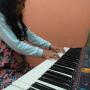 clases de piano con niños