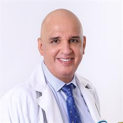 Dr. Mario Quesada