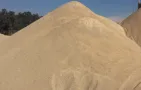 Volqueteo arena de trituracion de cantera