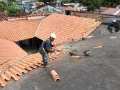 Construcción cubierta tradicional en teja e barro